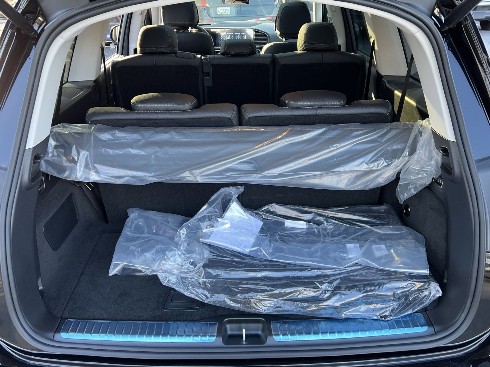 New 2026 Mercedes-Benz GLS 450 4MATIC image 25