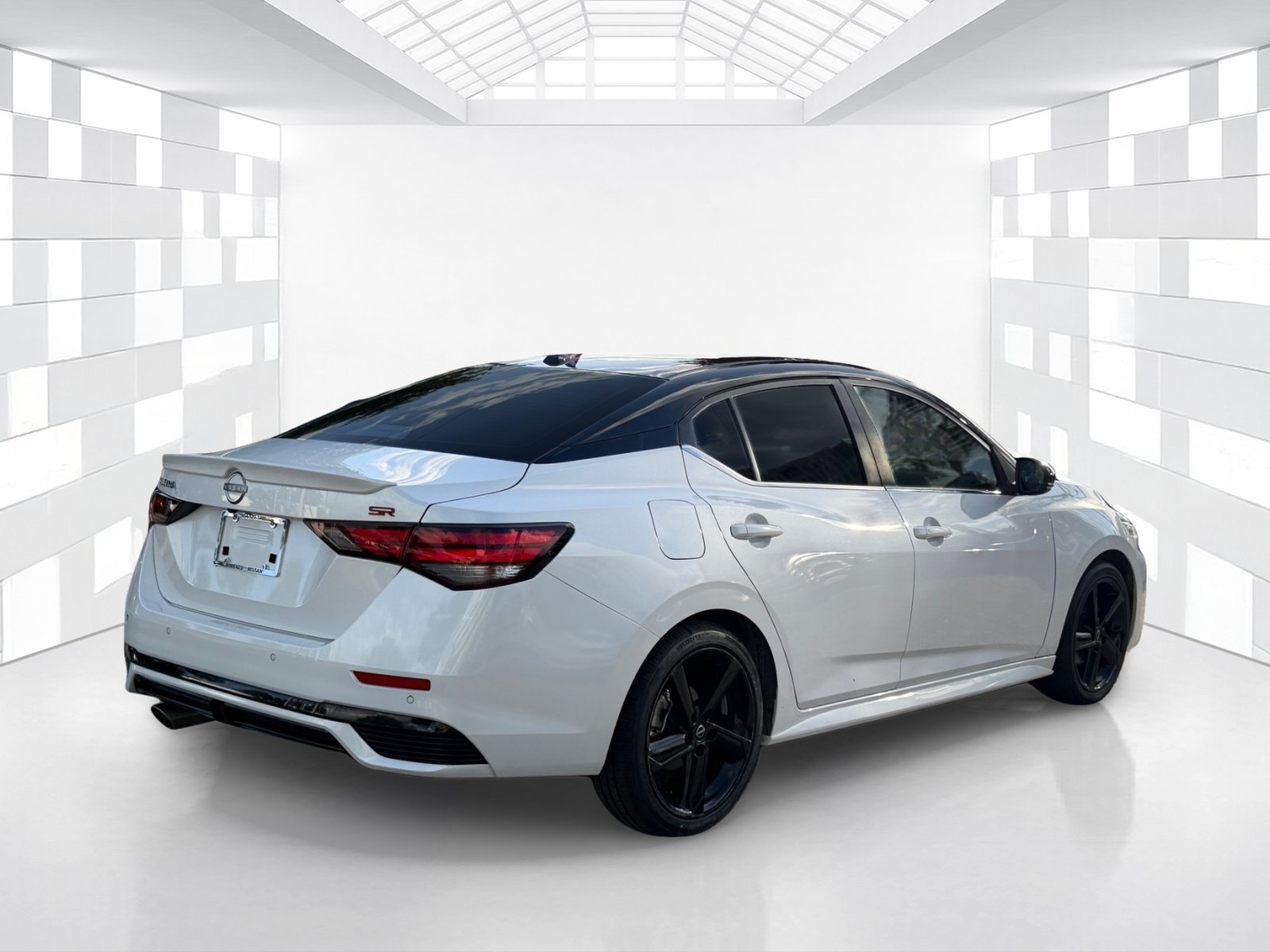 Certified 2024 Nissan Sentra SR FWD image 7