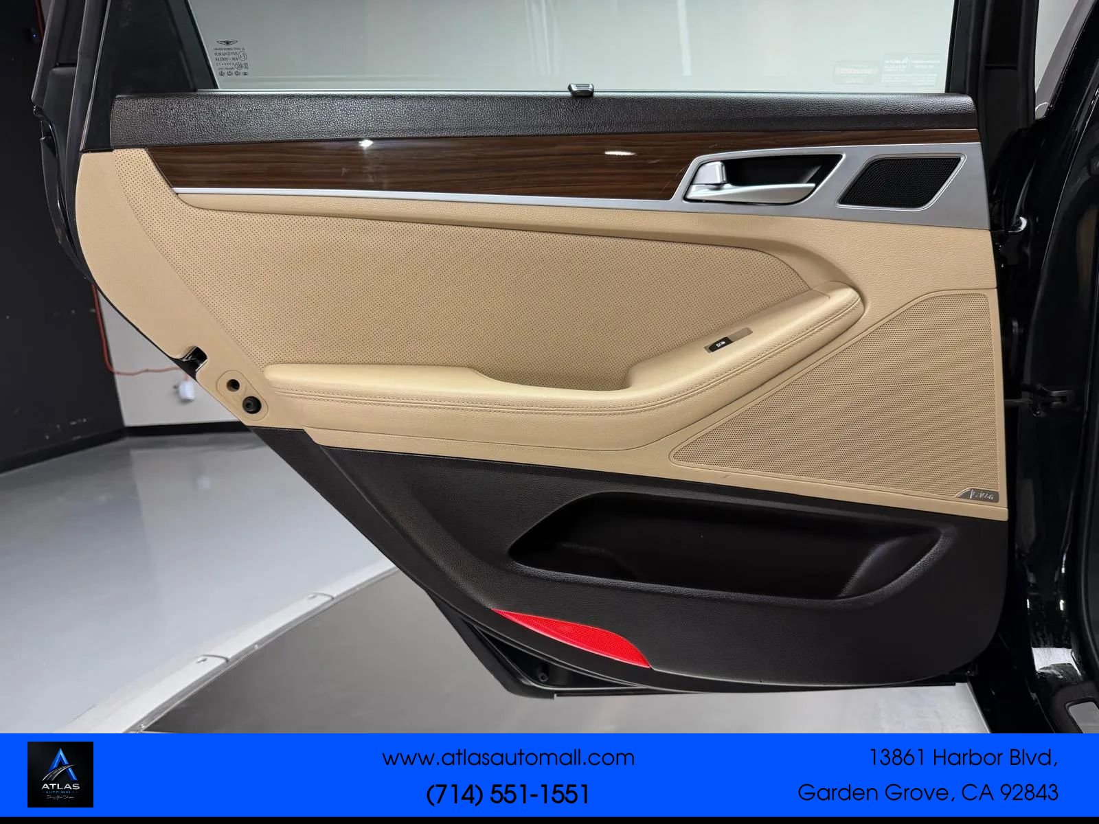 Used 2017 Genesis G80 3.8 w/ Option Group 02 RWD image 17