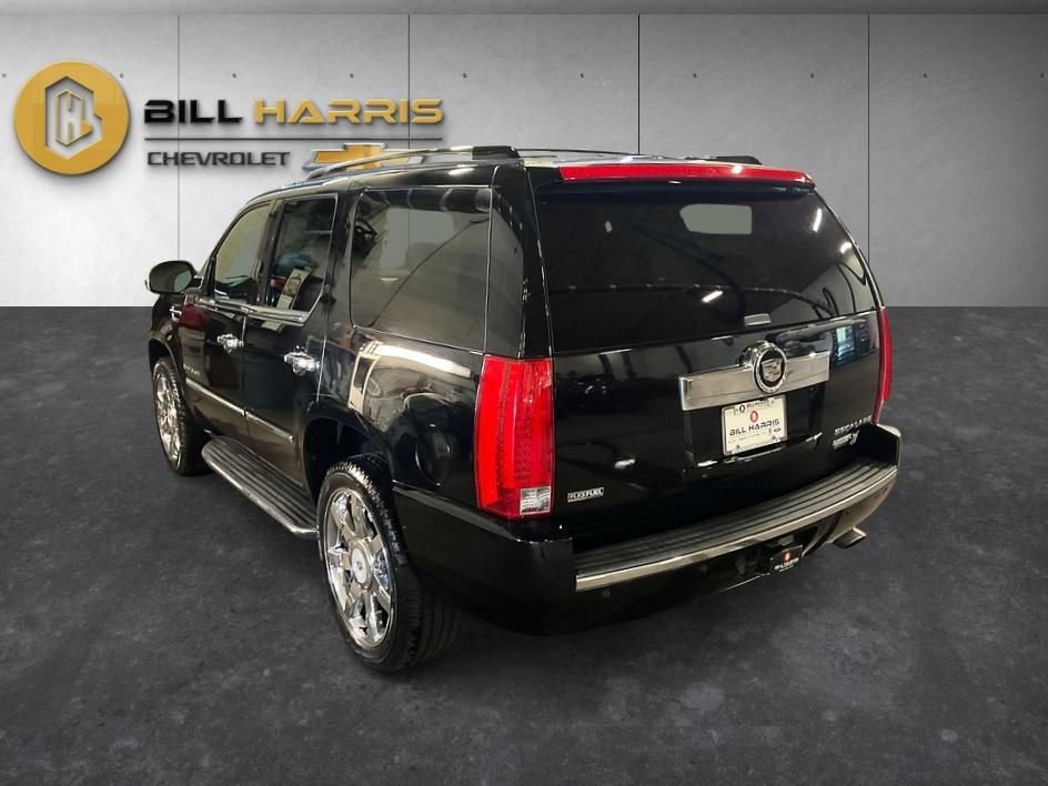 Used 2009 Cadillac Escalade AWD image 11