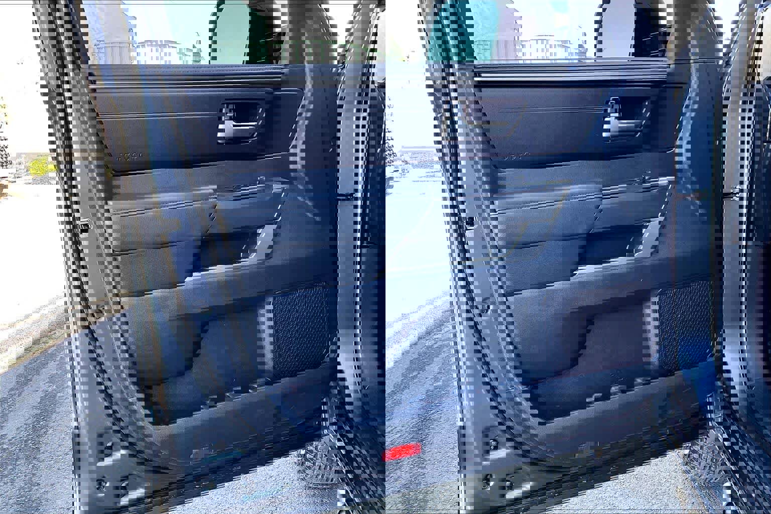 Used 2025 Toyota Tundra SR5 w/ SR5 Convenience Package image 21