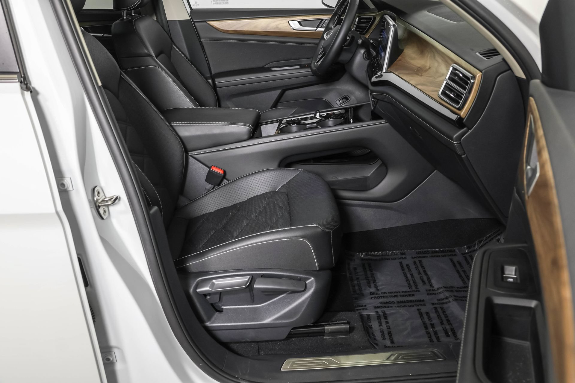 Used 2026 Volkswagen Atlas SE w/ Panoramic Sunroof Package AWD/4WD image 47