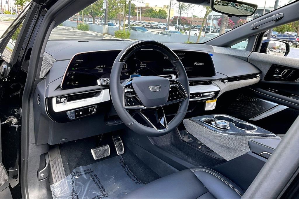 New 2026 Cadillac Optiq Sport 1 RWD image 9