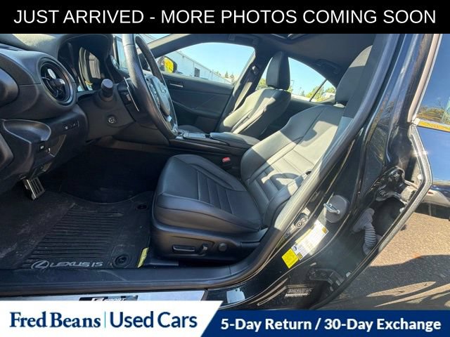 Used 2023 Lexus IS 350 F Sport w/ Memory Package AWD/4WD image 13