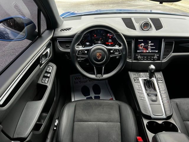Used 2017 Porsche Macan AWD/4WD image 31