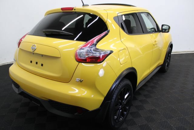 Used 2016 Nissan Juke SV w/ Cold Weather Package FWD image 6