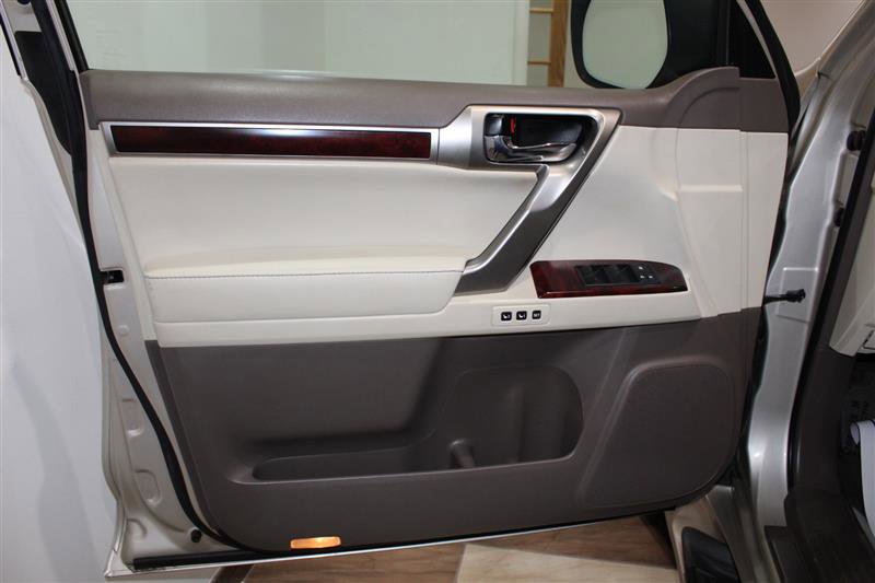 Used 2012 Lexus GX 460 w/ Comfort Plus Pkg AWD/4WD image 38