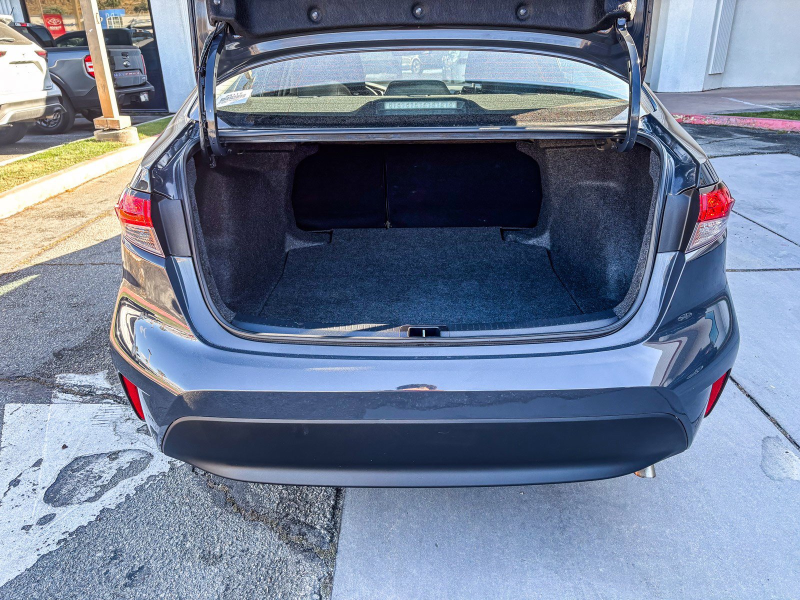 Certified 2025 Toyota Corolla LE FWD image 13