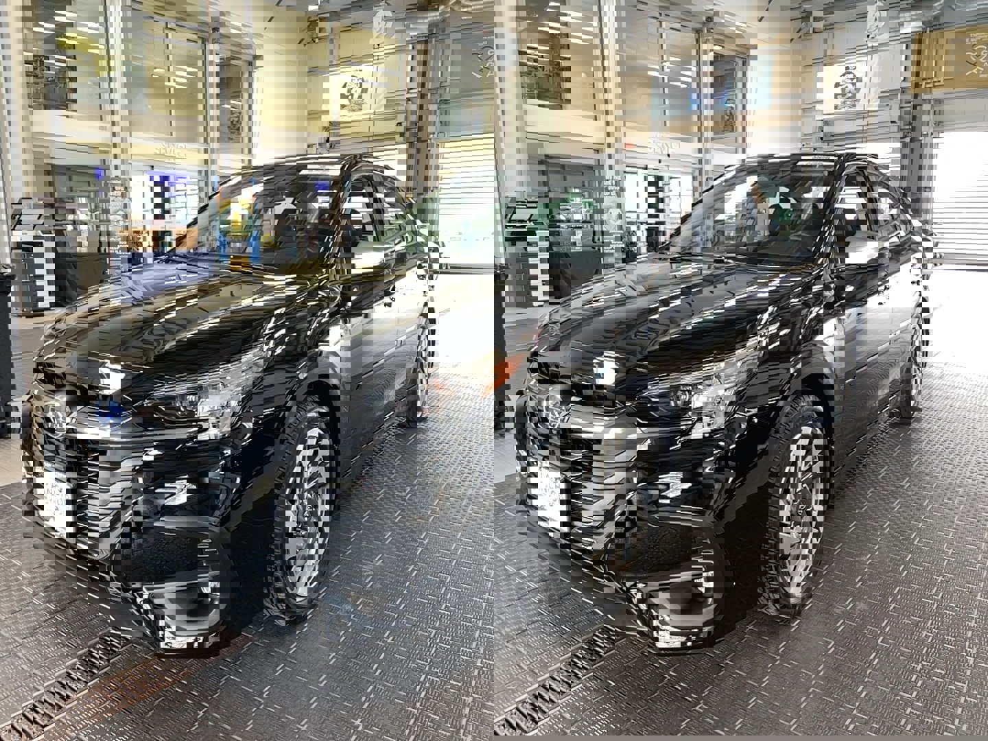 Used 2024 Subaru Legacy Touring XT image 3