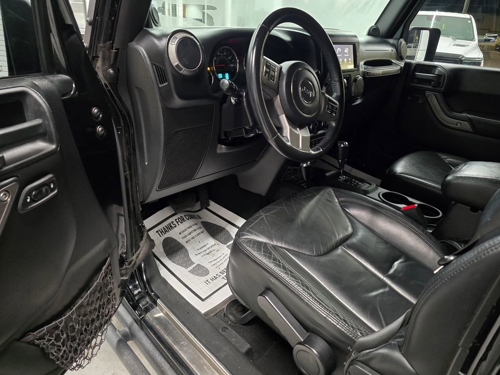 Used 2013 Jeep Wrangler Moab image 22