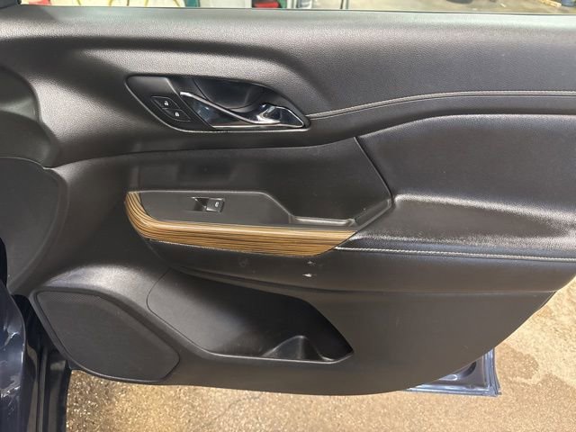 Used 2019 GMC Acadia SLE w/ Driver Alert Package I AWD/4WD image 26