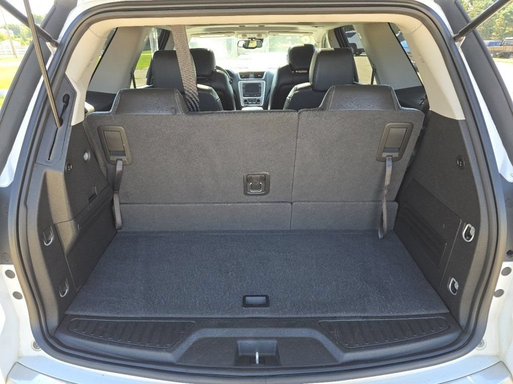 Used 2016 GMC Acadia SLT w/ Open Road Package FWD image 24