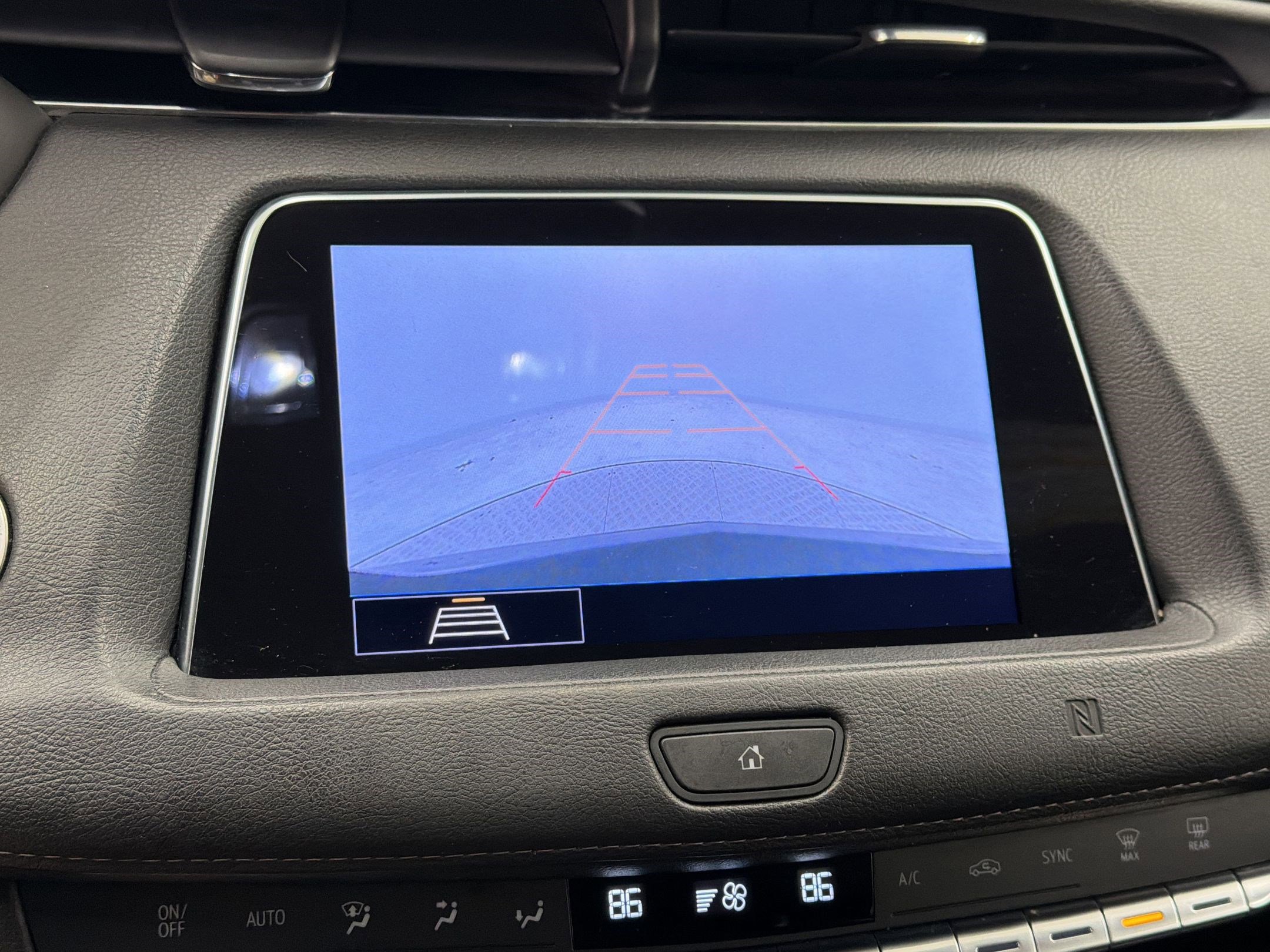 Used 2020 Cadillac XT4 Premium Luxury image 22