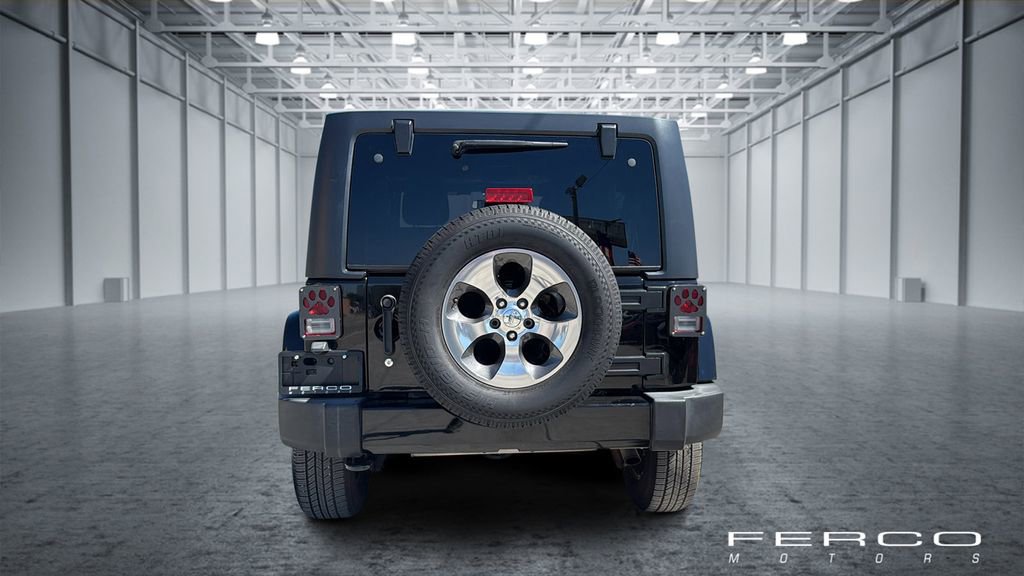 Used 2018 Jeep Wrangler Unlimited Sahara image 4