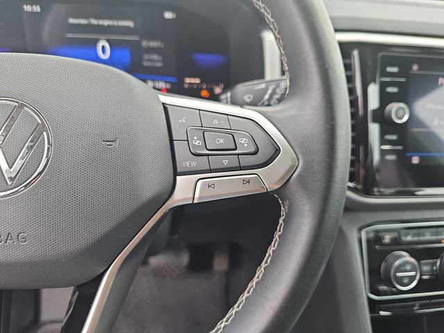 Used 2022 Volkswagen Atlas SE w/ Black Wheel Package FWD image 22