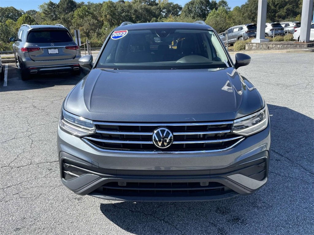 Certified 2022 Volkswagen Tiguan SE image 8