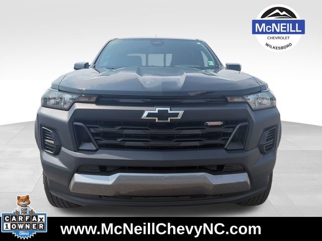 Used 2026 Chevrolet Colorado Trail Boss AWD/4WD image 2