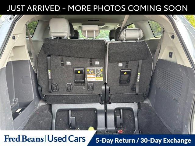 Used 2023 Toyota Sienna XLE w/ XLE Plus Package AWD/4WD image 8