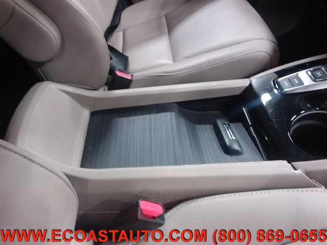 Used 2022 Honda Pilot Touring image 13