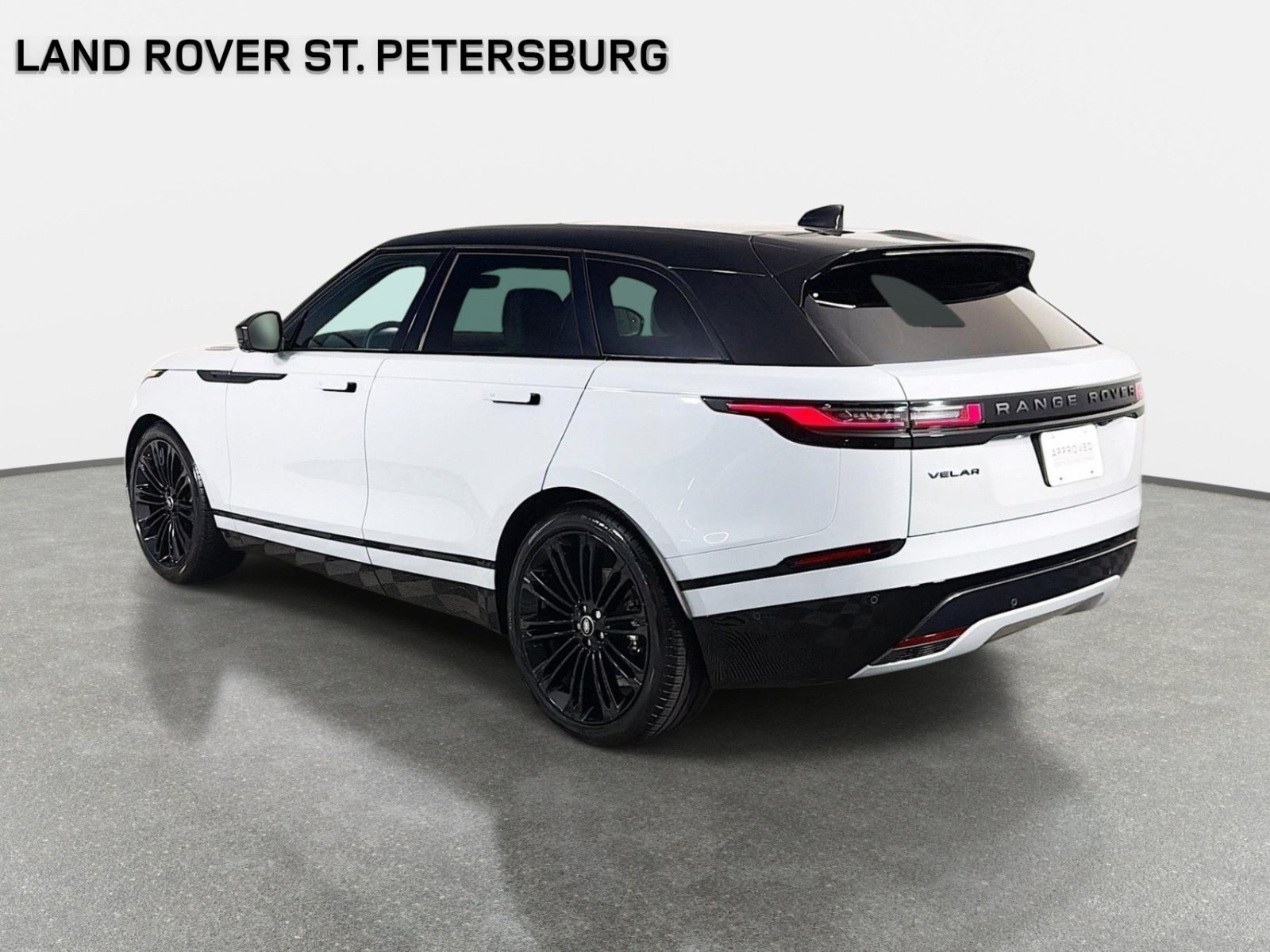 Used 2026 Land Rover Range Rover Velar Dynamic SE AWD/4WD image 7