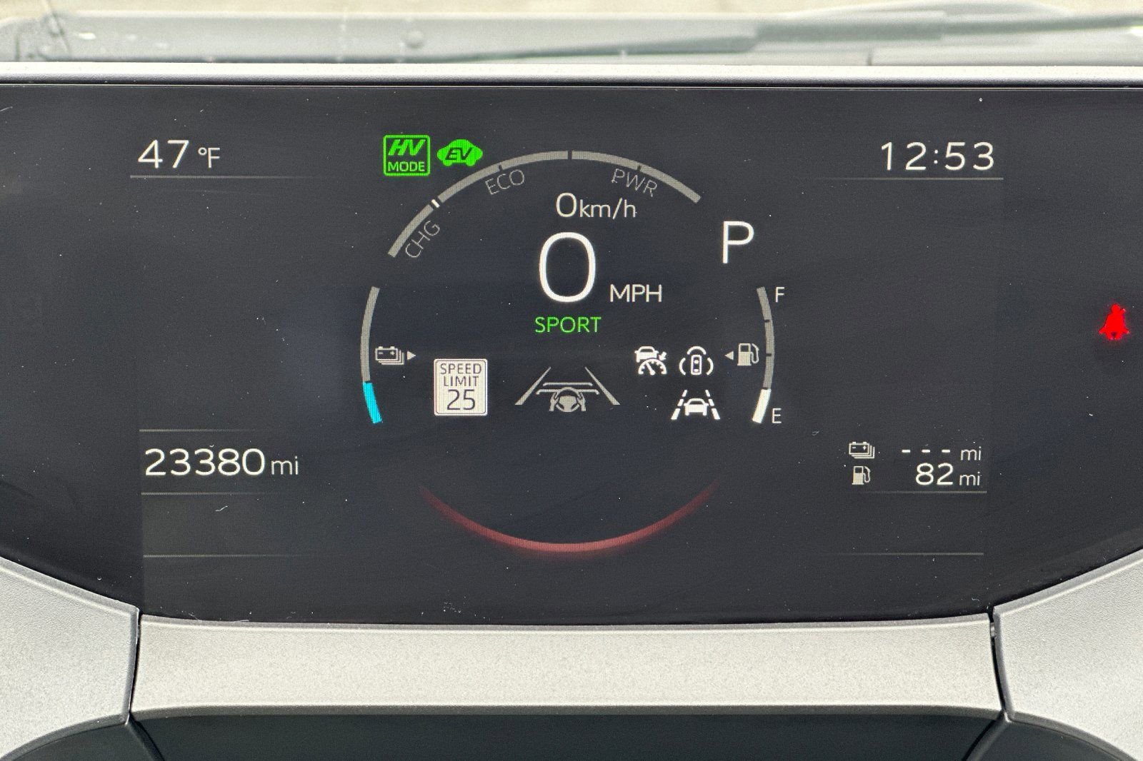 Used 2024 Toyota Prius Prime SE image 28