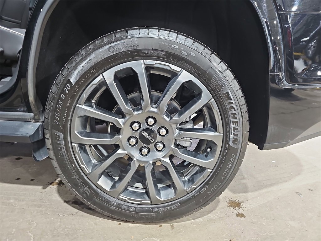Used 2023 GMC Acadia Denali w/ Black Diamond Edition image 36