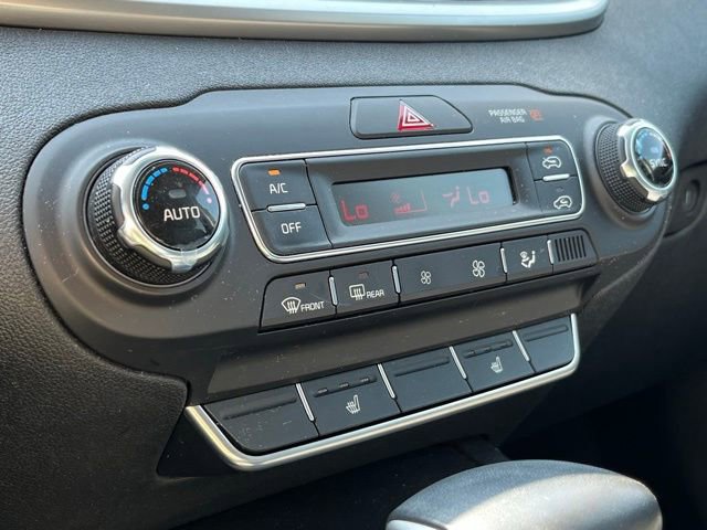 Used 2020 Kia Sorento LX w/ LX I4 Convenience Package image 24