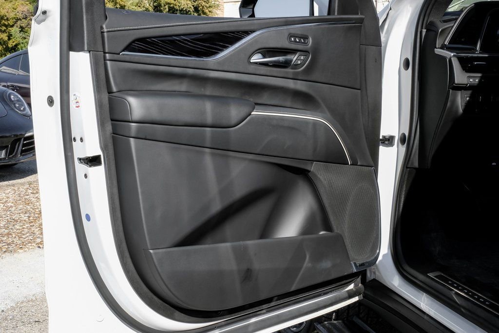 Used 2023 Cadillac Escalade Sport w/ Touring Package image 40