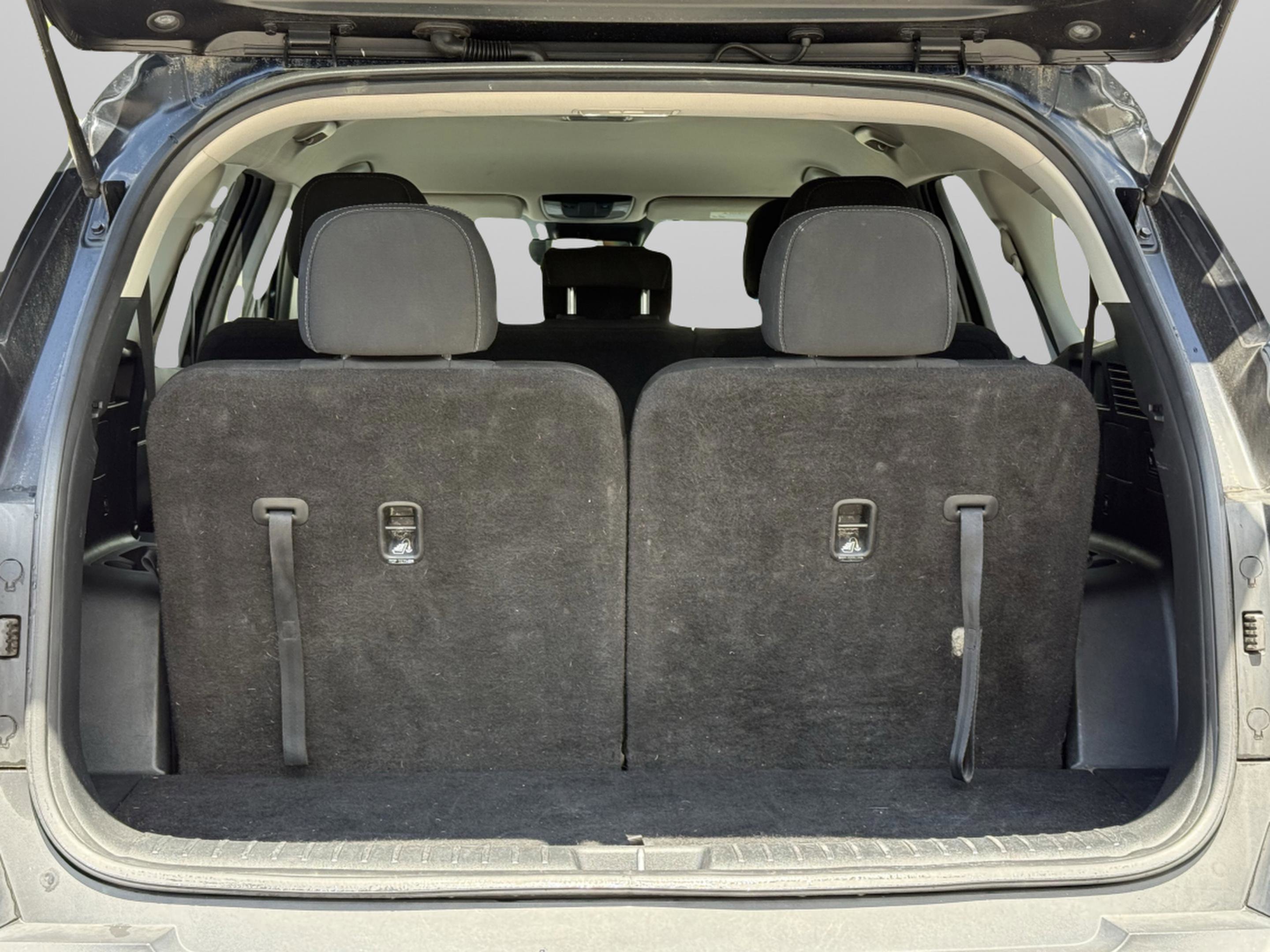 Used 2022 Kia Sorento LX FWD image 13