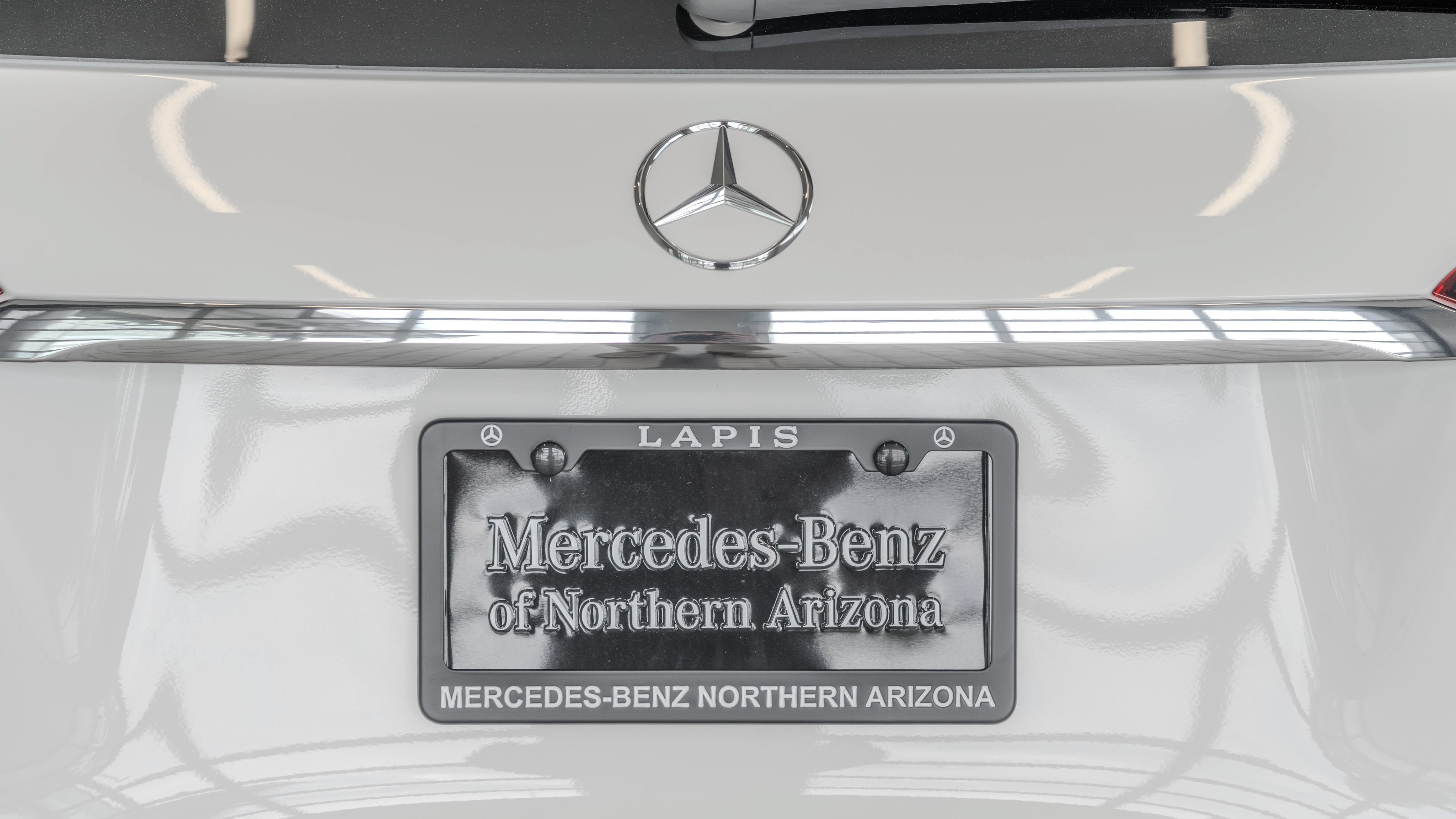 Certified 2025 Mercedes-Benz GLE 450e 4MATIC w/ Driver Assistance Package image 14
