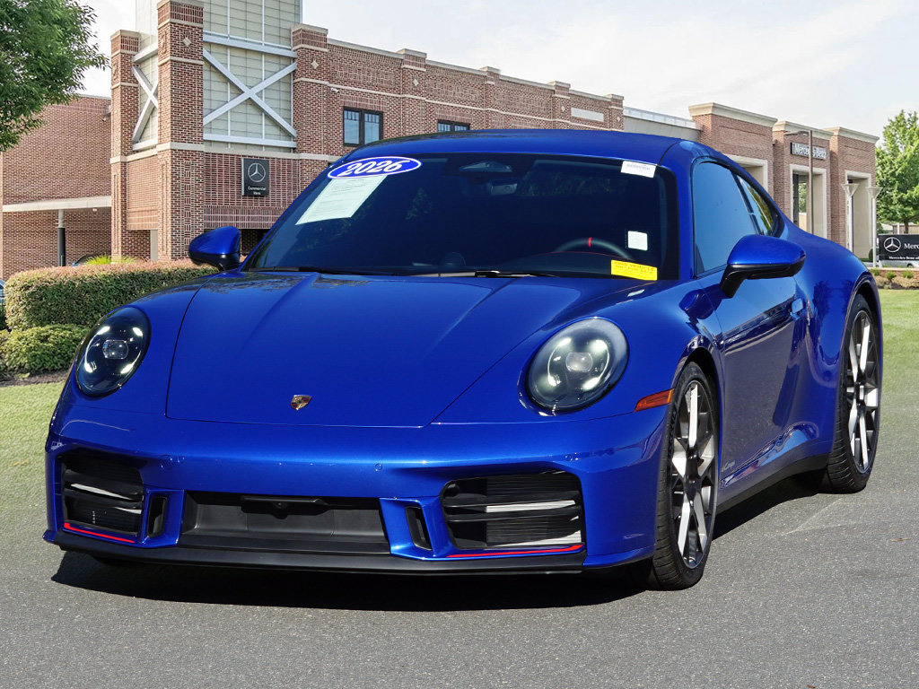Used 2026 Porsche 911 Carrera RWD image 4