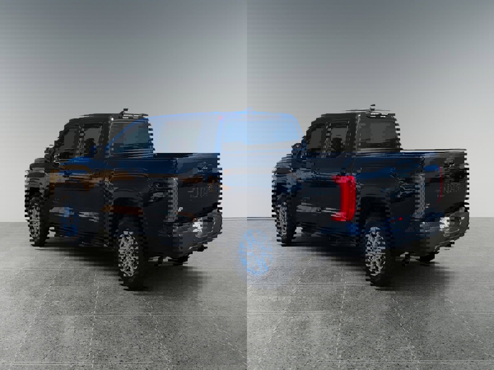 Used 2025 Toyota Tundra SR5 image 3