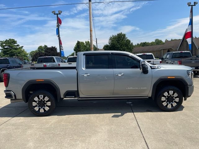 Used 2024 GMC Sierra 2500 Denali w/ Denali Reserve Package AWD/4WD image 7