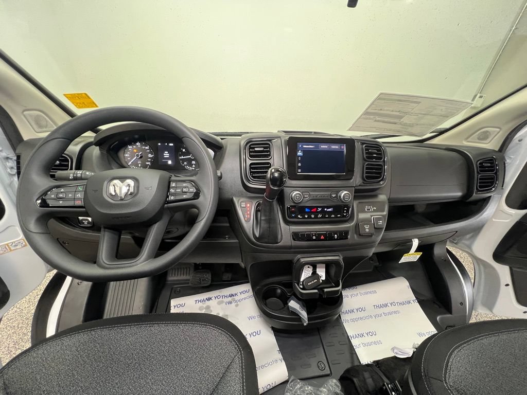 New 2025 RAM ProMaster 2500 w/ Convenience Group FWD image 7