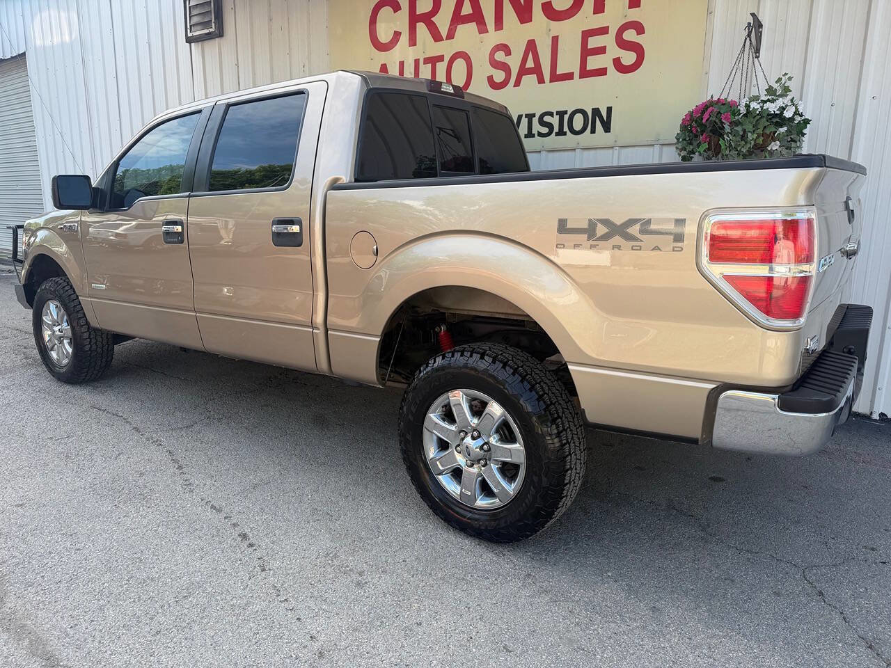 Used 2013 Ford F150 XLT w/ Luxury Equipment Group AWD/4WD image 8