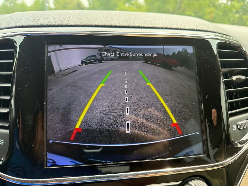 Used 2020 Jeep Grand Cherokee Limited RWD image 23