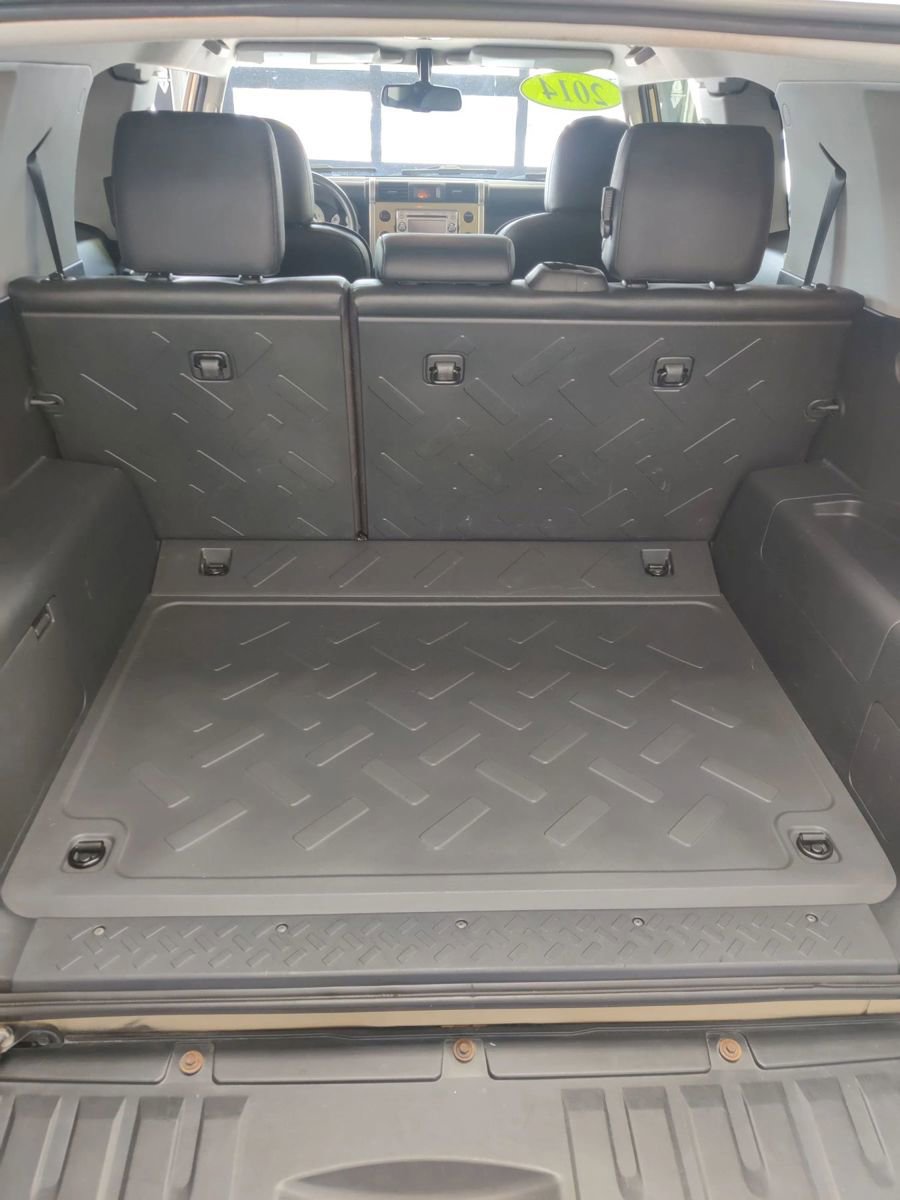 Used 2014 Toyota FJ Cruiser 4WD w/ Convenience Package image 27