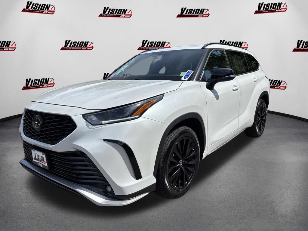 Used 2024 Toyota Highlander XSE AWD/4WD 360° Tour