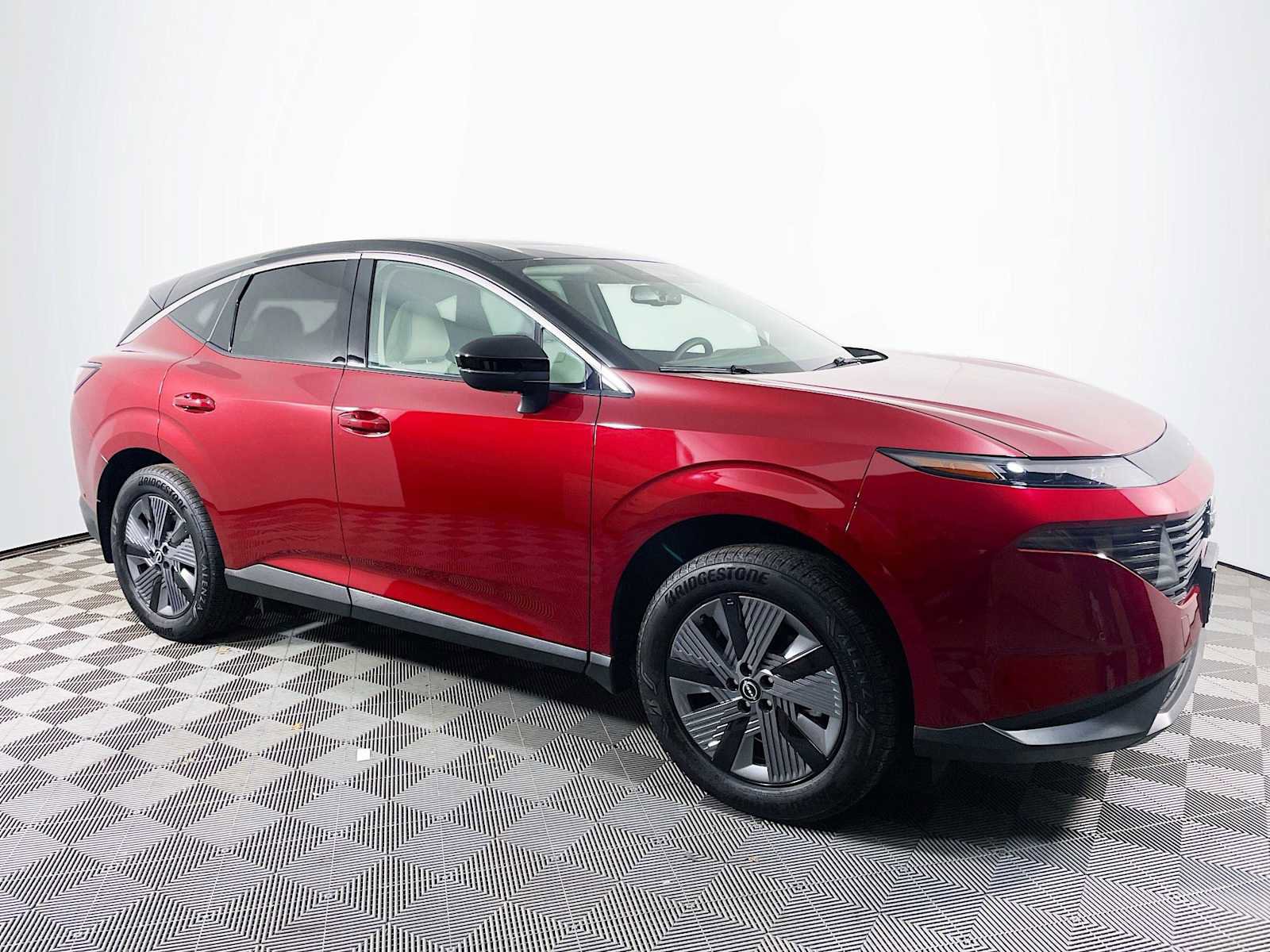 Used 2025 Nissan Murano SL w/ Cargo Package image 3