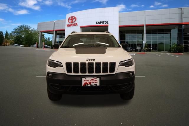 Used 2022 Jeep Cherokee Trailhawk w/ Comfort/Convenience Group AWD/4WD image 7