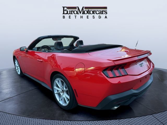 Used 2024 Ford Mustang GT Premium image 3