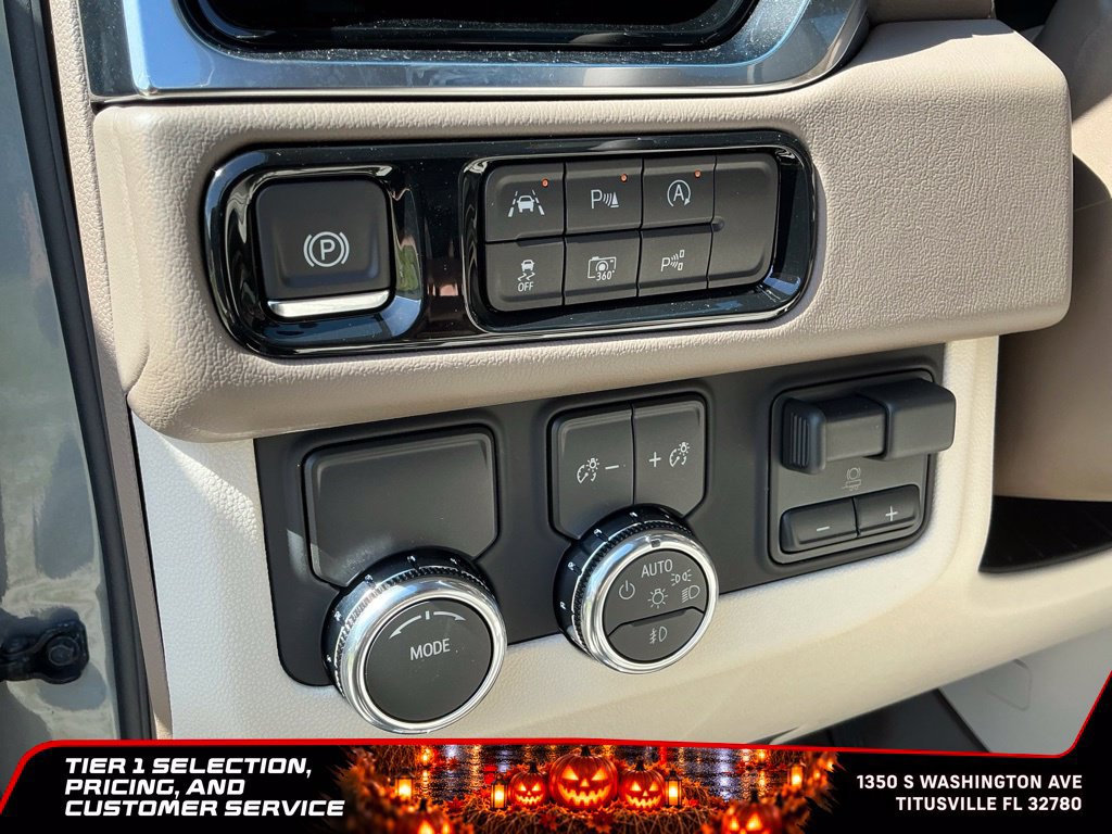 New 2026 GMC Yukon XL Denali w/ Denali Reserve Package RWD image 30