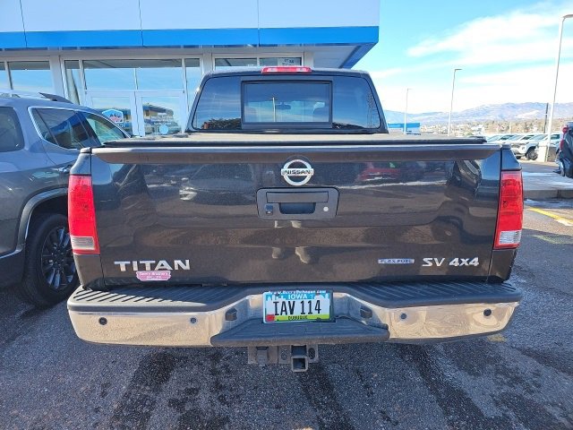 Used 2015 Nissan Titan SV w/ SV Value Truck Package image 6