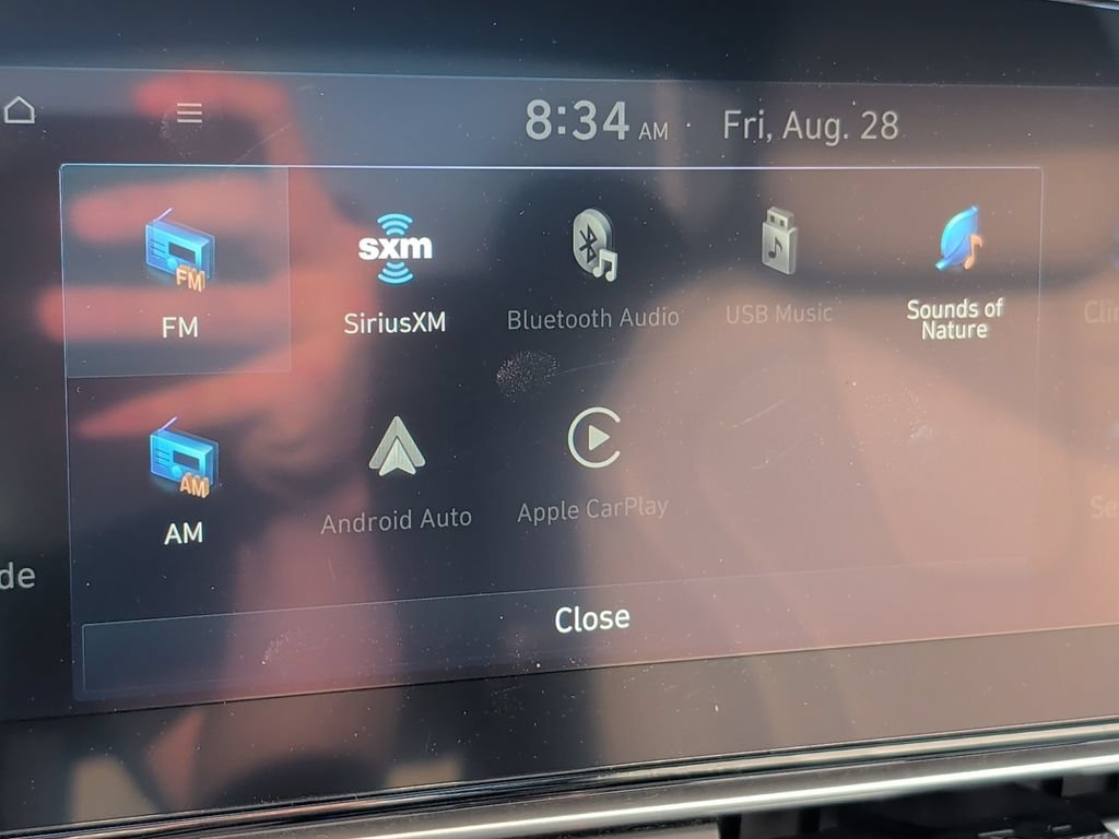 Used 2024 Hyundai Elantra Limited FWD image 29