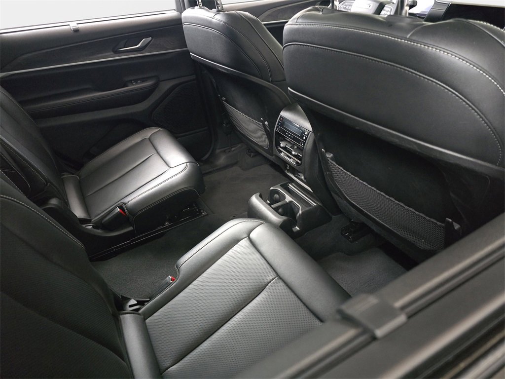 Used 2024 Jeep Grand Cherokee L Limited w/ Luxury Tech Group II image 13