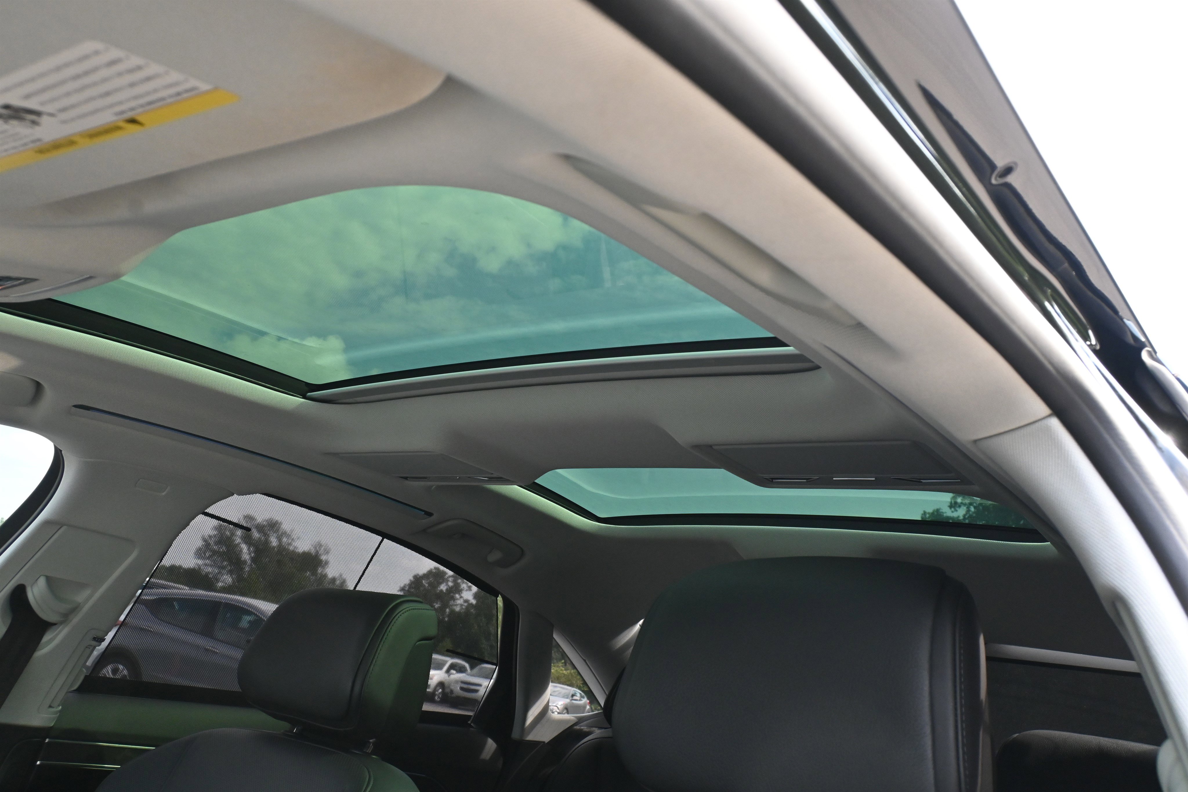 Used 2022 Audi A8 L 3.0T image 15