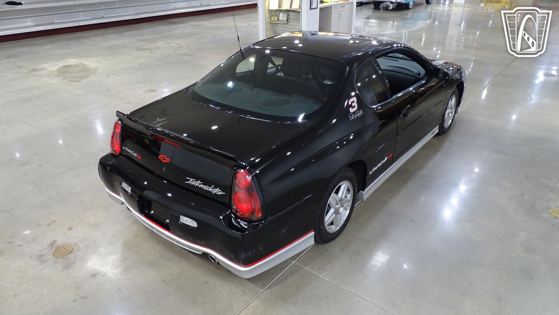 Used 2002 Chevrolet Monte Carlo SS w/ Pace Car Replica Pkg FWD image 14