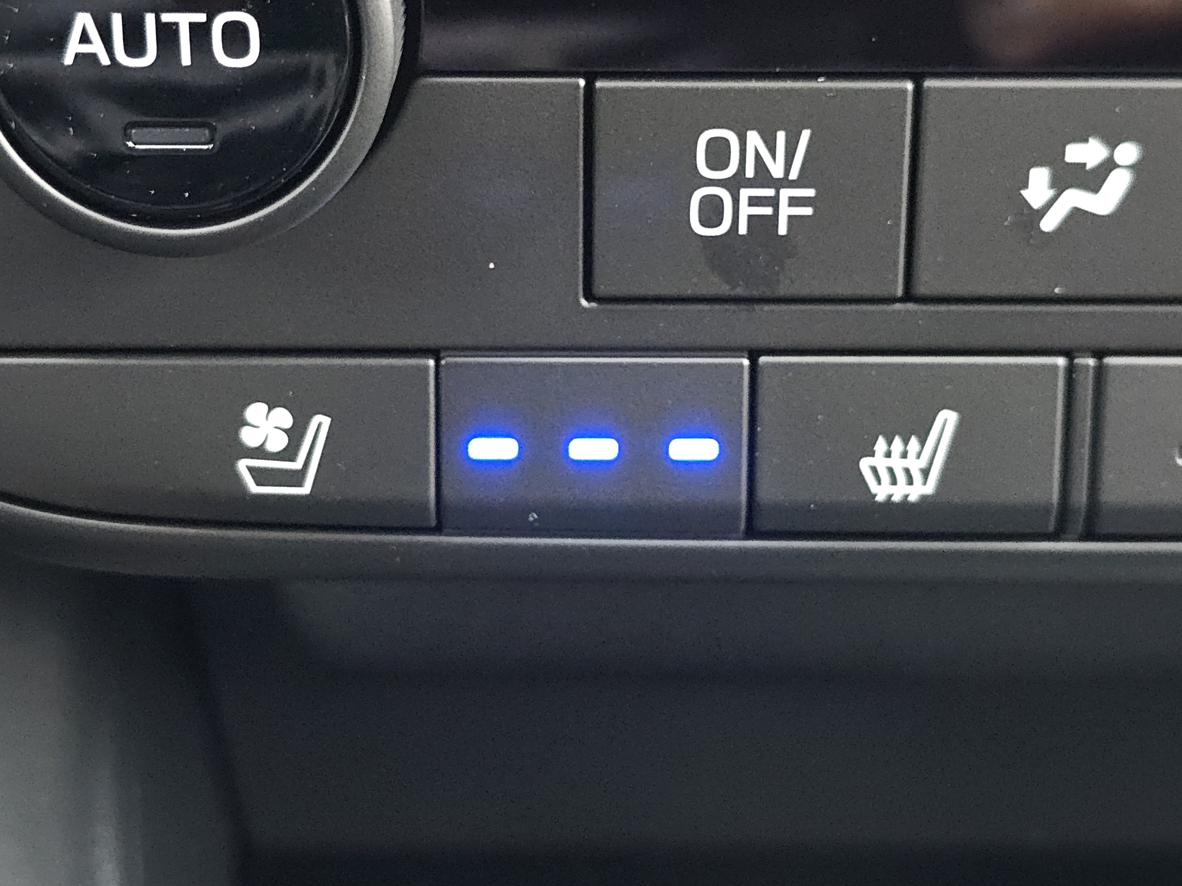 New 2026 Subaru Outback Touring AWD/4WD image 11