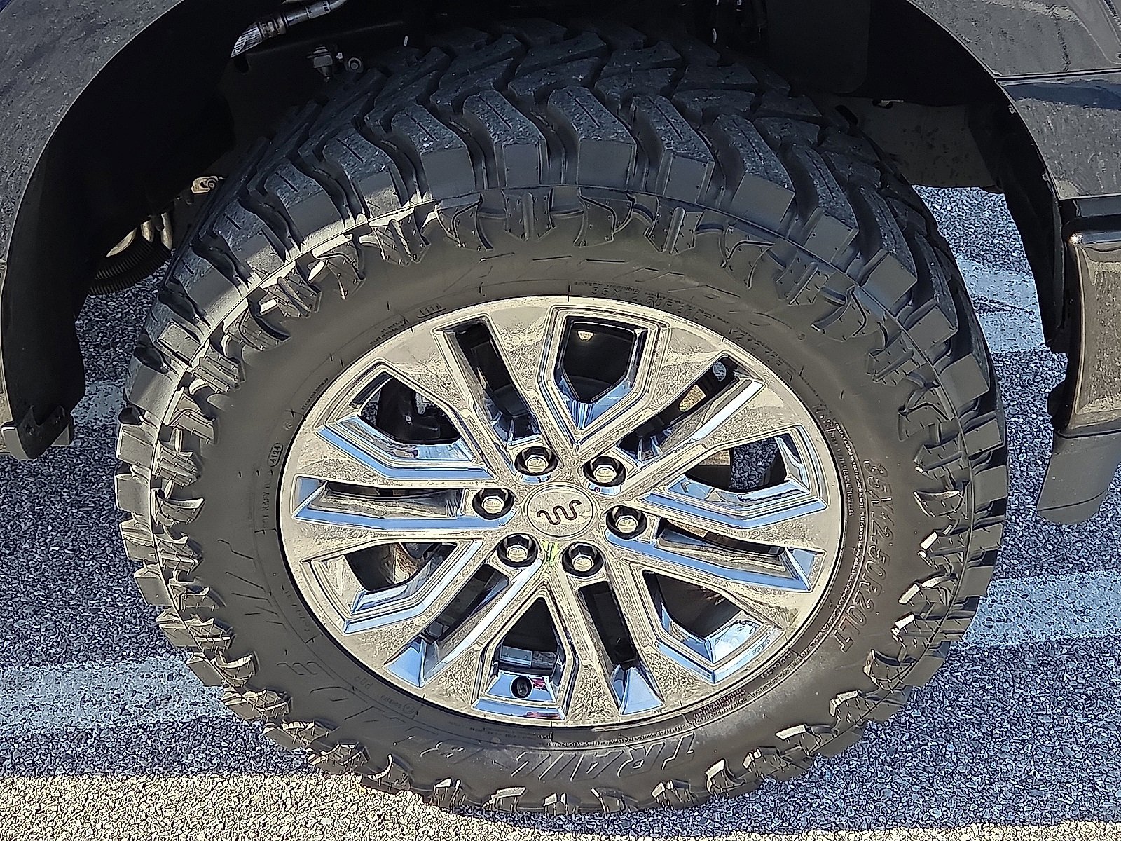 Used 2024 Ford F150 King Ranch w/ FX4 Off-Road Package image 7