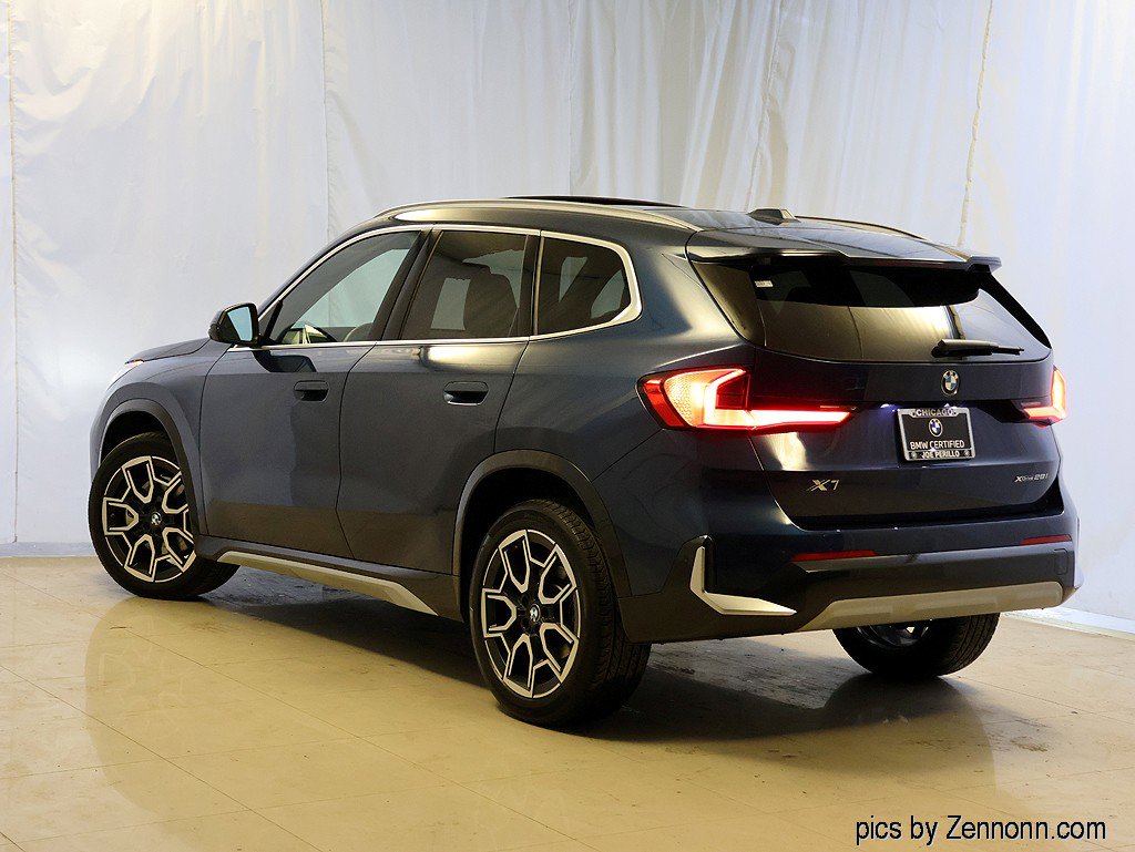 Certified 2025 BMW X1 xDrive28i image 9